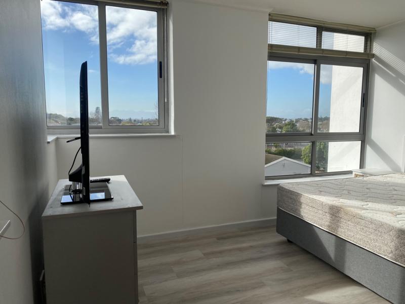 To Let 1 Bedroom Property for Rent in Claremont Western Cape